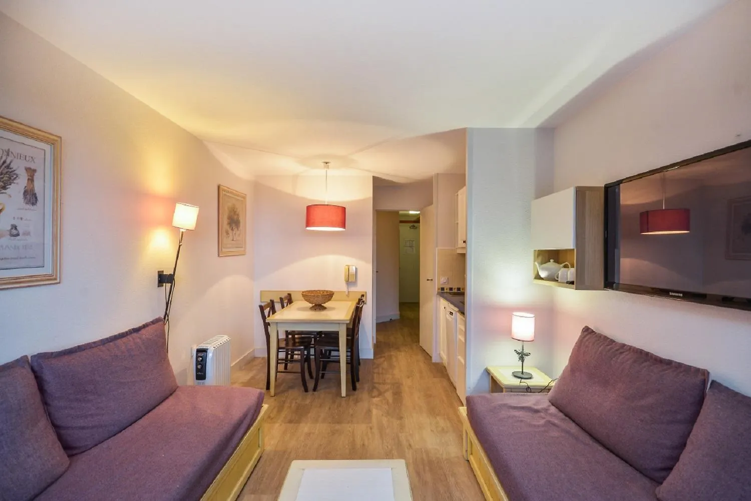 Residence La Pinede - maeva Home Hyères 0*,  Frankrig